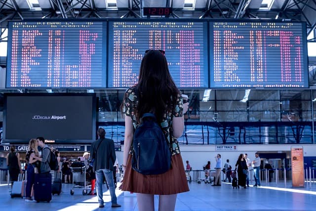 The Definitive Guide to Last-Minute Flight Deals