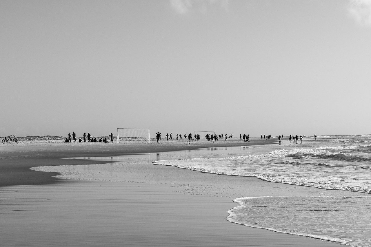 explore the captivating beauty of the coast, where sandy beaches meet sparkling waters. discover adventures, relaxation, and breathtaking views along the shoreline.