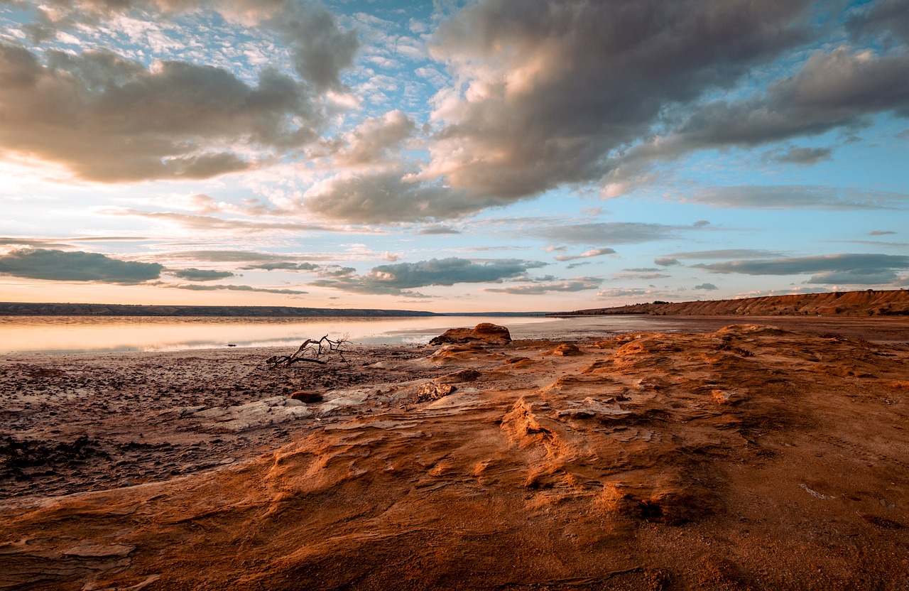 discover thrilling seaside adventures that await you! from exhilarating water sports to relaxing beach strolls, explore the perfect blend of excitement and tranquility along the coast. join us for unforgettable experiences in the sun and surf!